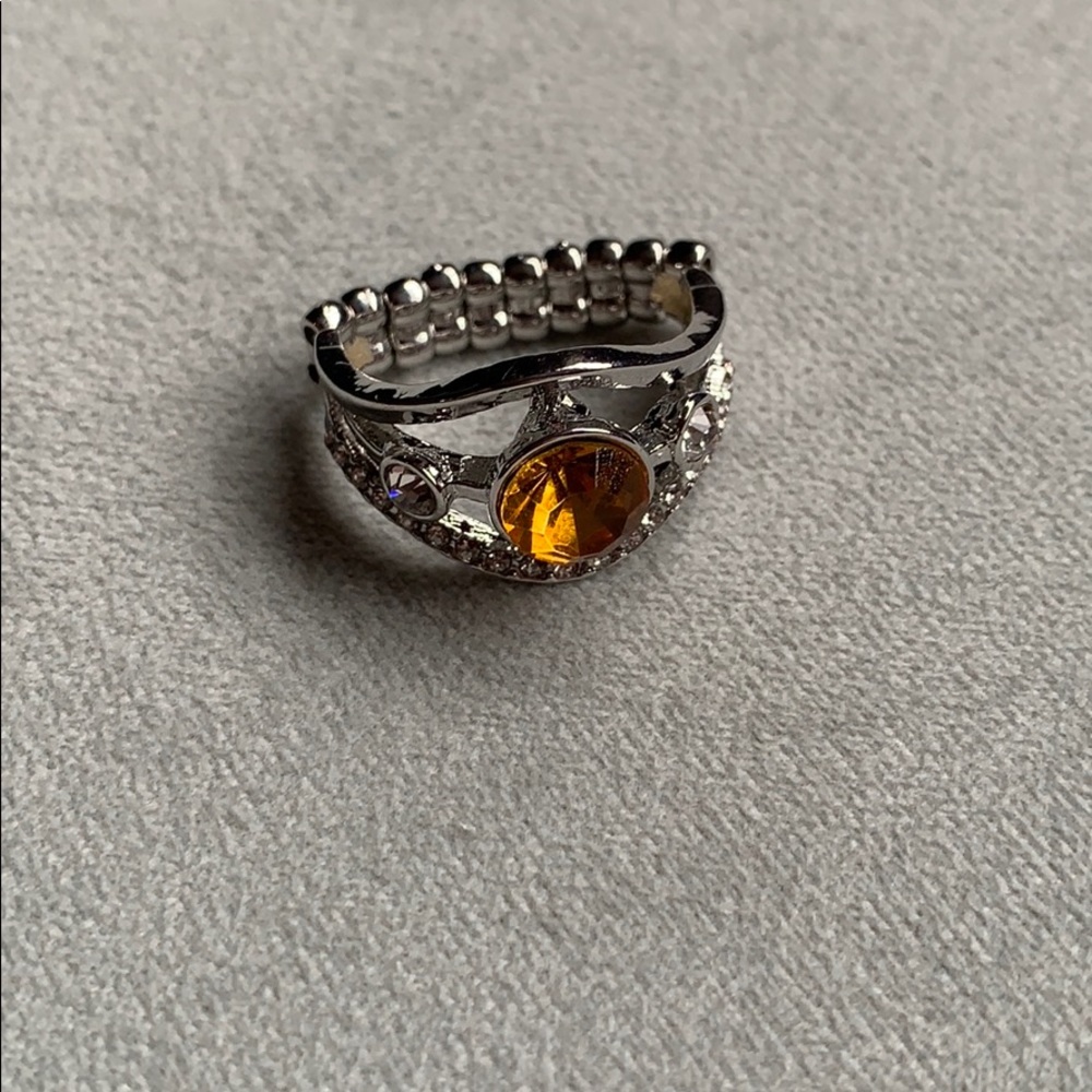 NWOT Golden Yellow Ring - Picture 5 of 7
